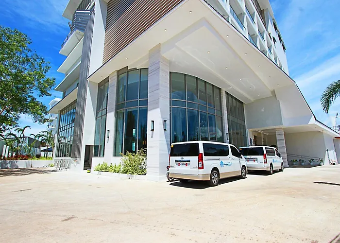 Luxu Hotel And Resort