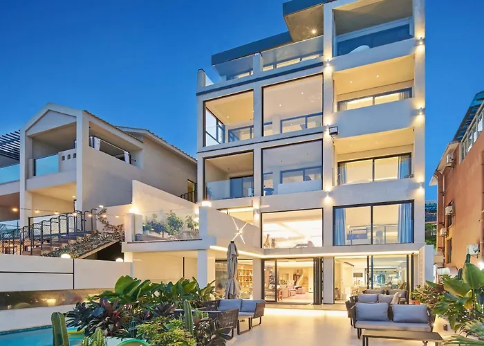 Santa Monica Seaview Resort