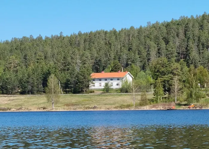 Lantlivlodge I Oesterjoern -Herrgard