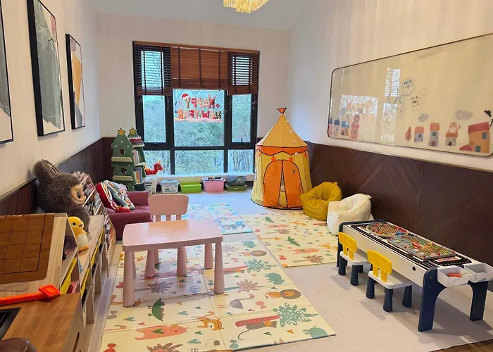 Yiyi Zhenxuan Hostel