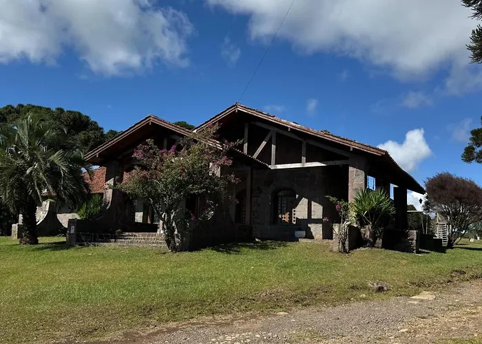 Pousada Casa de Pedra