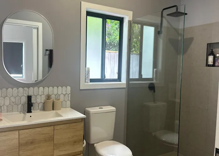 Cherrie Studio & Court Yard Private Pet Friendly Free Parking