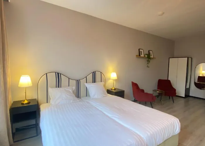 Hotel Bridges House Delft