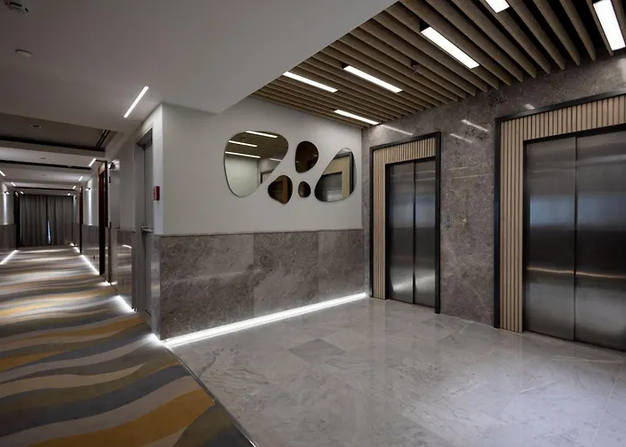 Kuwait Continental Hotel