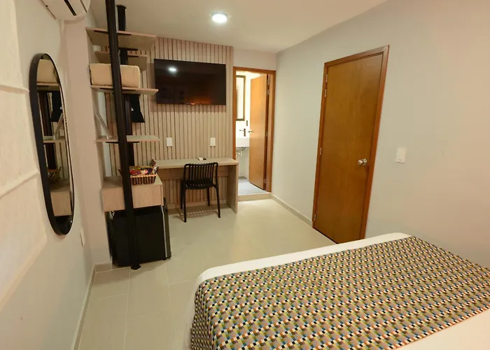 Hotel Prado 34 West