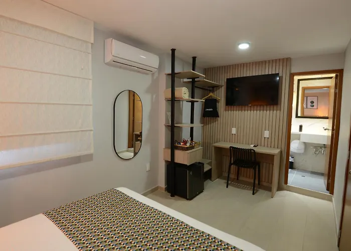 Hotel Prado 34 West