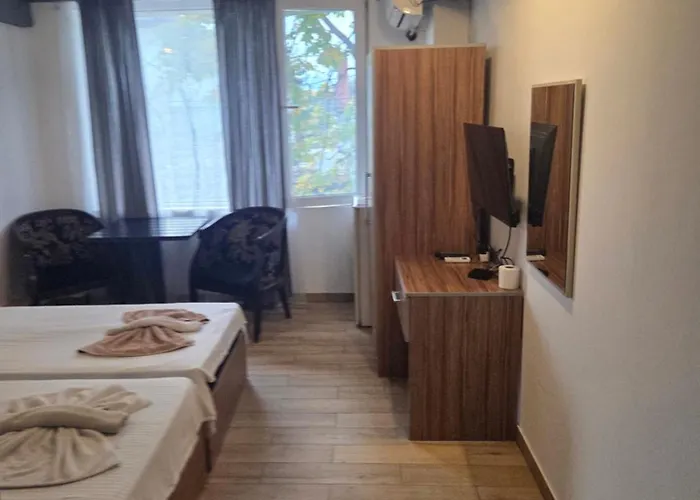 Hotel Zara Rooms