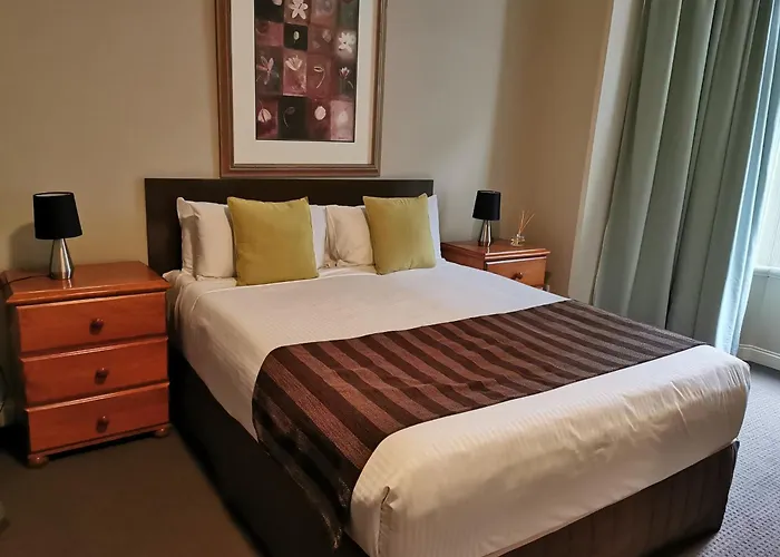 Adelaide Mansions Serviced Apartments
