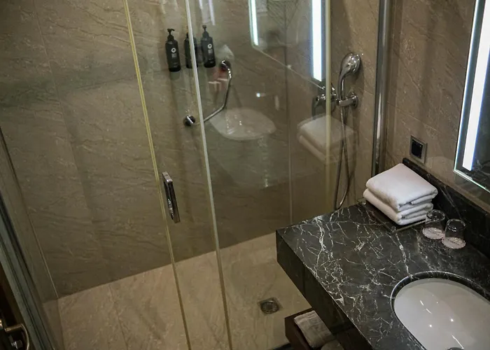 Ramada By Wyndham Yalova Hotel