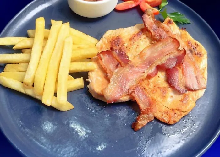 Azure Motel (Adults Only)