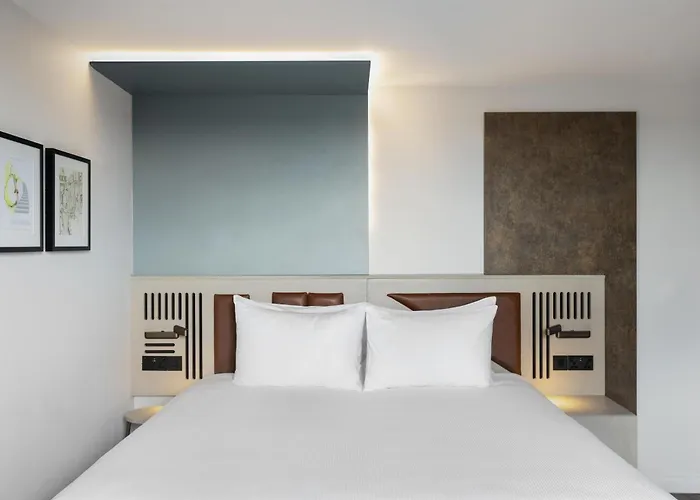 Spark By Hilton London Romford