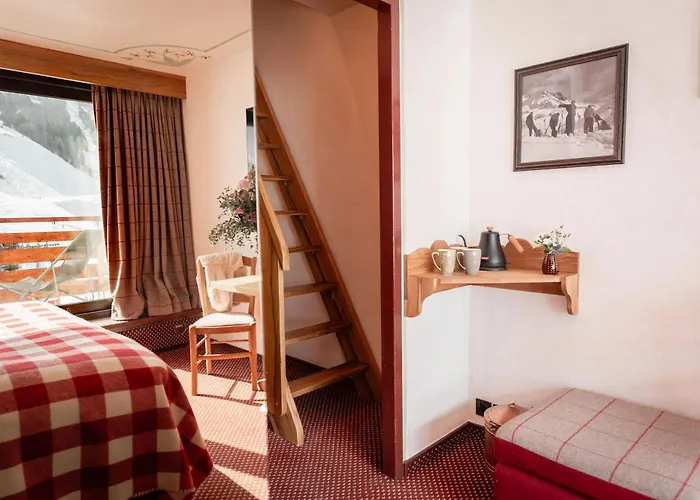 Hotel Alpen Ruitor