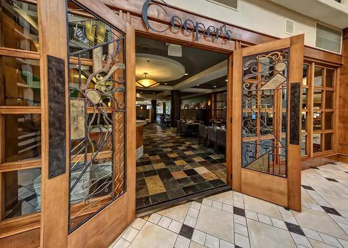 Hilton Knoxville Airport
