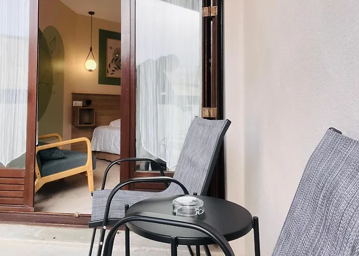Logis Hotel Restaurant Des Voyageurs
