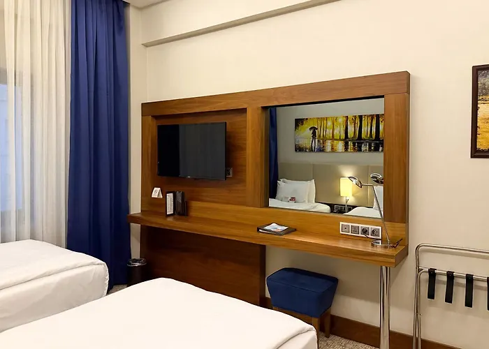 Ramada By Wyndham Yalova Hotel