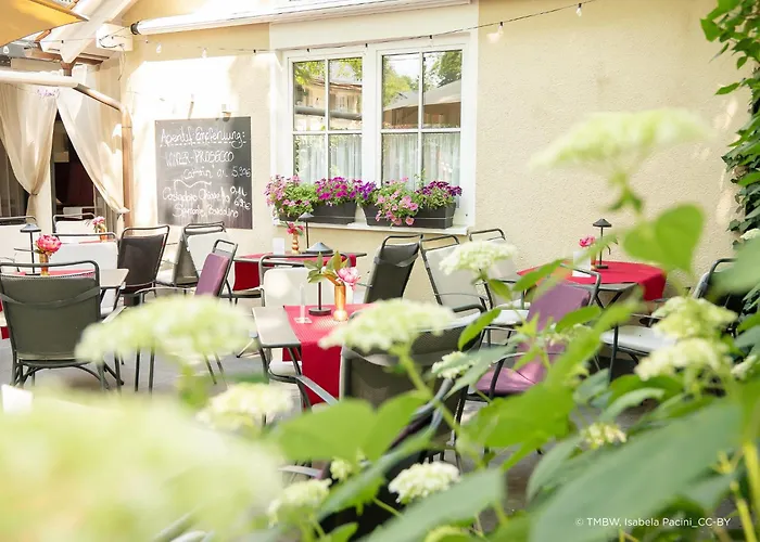 ZUM SCHLOSS - Boutique-Hotel