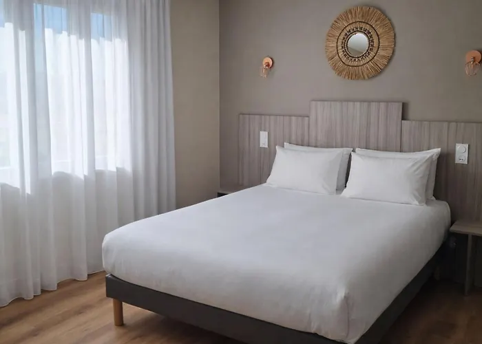 Kyriad Angouleme Nord Champniers- Hotel & Residence