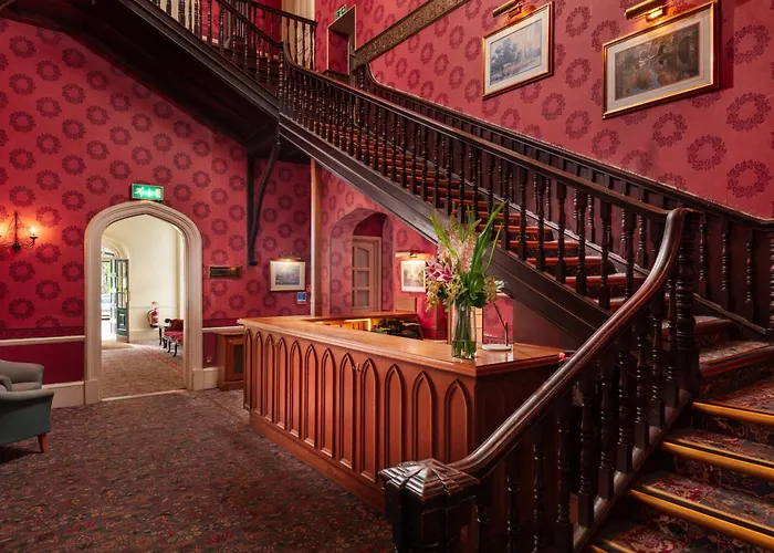 Coulsdon Manor Hotel And Golf Club