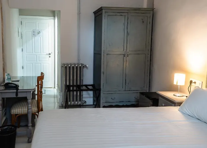 Hotel Simon