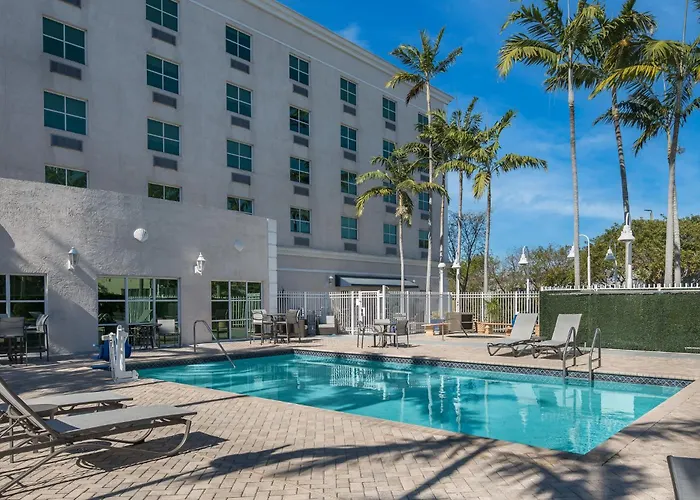 Holiday Inn Express & Suites Miami Kendall By Ihg
