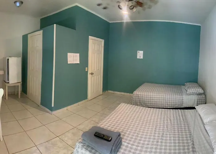 Hotel&Hostal Trinidad