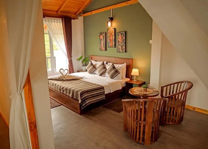 The Mount View Single Tree Hotel