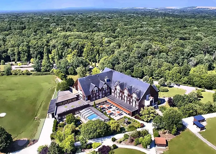 Domaine De La Foret D'Orient, Logis Hotel, Restaurant, Spa Et Golf