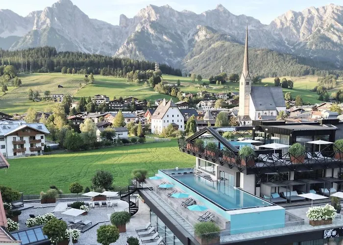 Die Hochkoenigin - Mountain Resort Maria Alm am Steinernen Meer