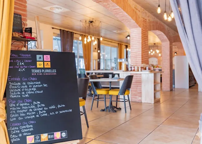 Logis Mar I Sol - Hotel Restaurant En Bord De Mer