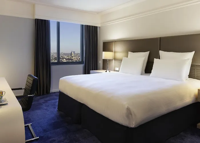 Pullman Paris Montparnasse Hotel