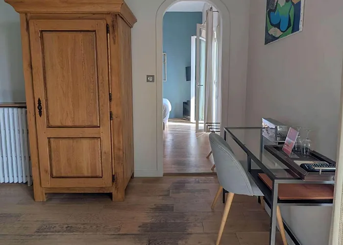 Les Galets Hotel Et B&B