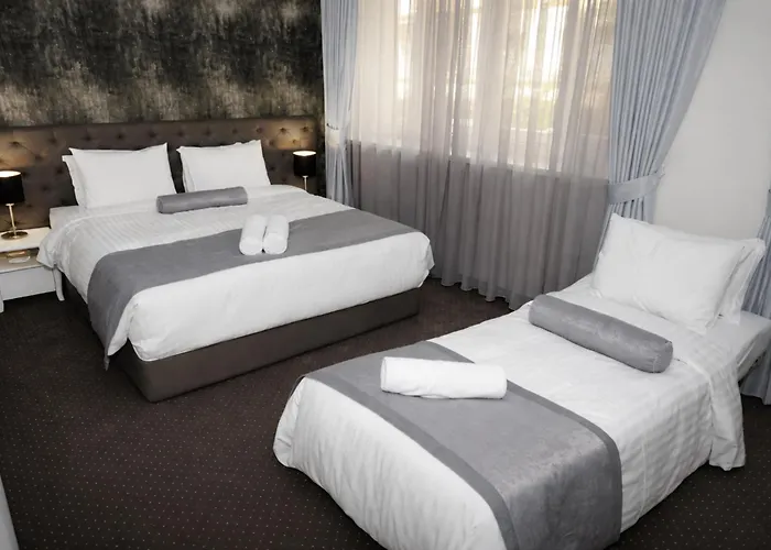 Alexandar Square Boutique Hotel