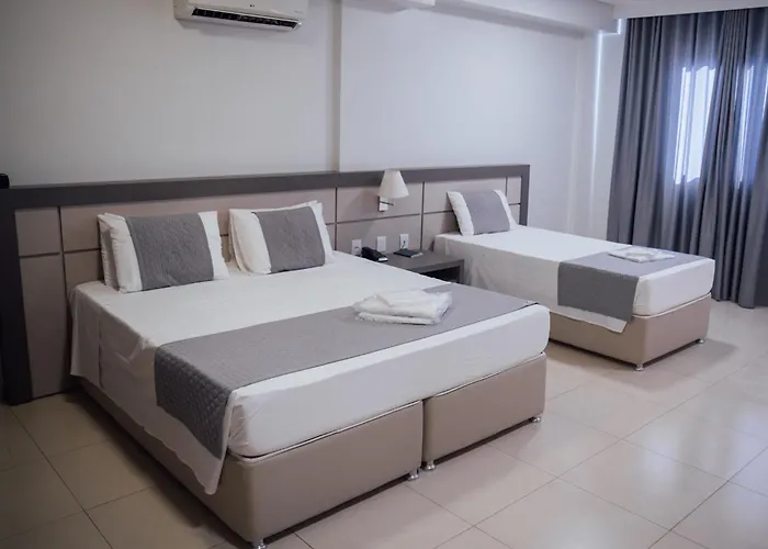 Hospedare Hotel