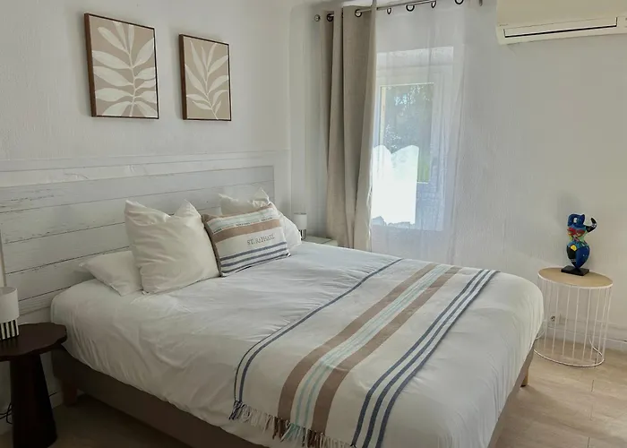 Hotel Le Clos Du Dramont