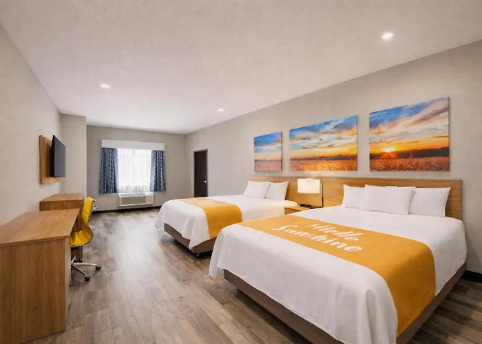 Days Inn & Suites By Wyndham Tomball Houston Nw
