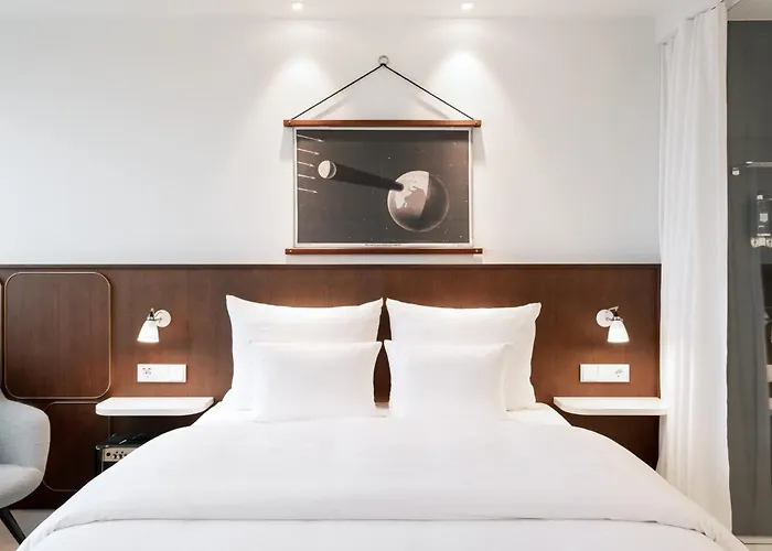 Ruby Luna Hotel Dusseldorf By Ihg