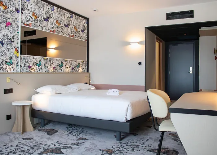 Brit Hotel Avignon Sud Le Calendal