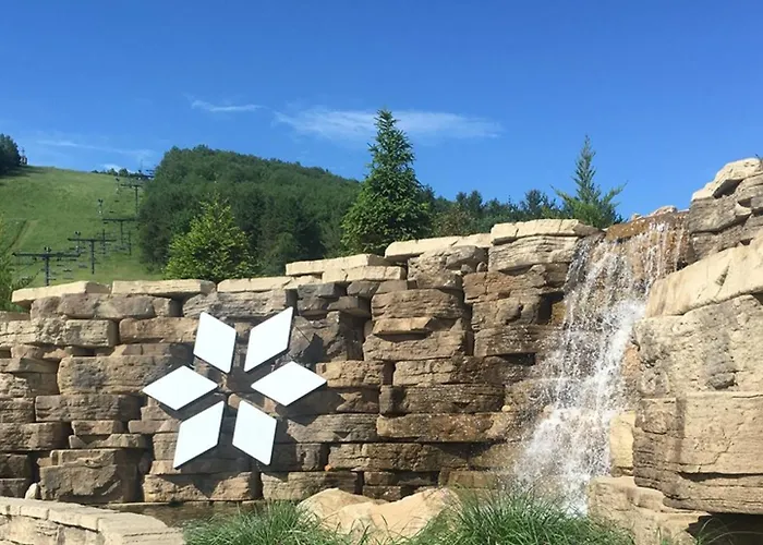 The Lodge At Wisp Resort