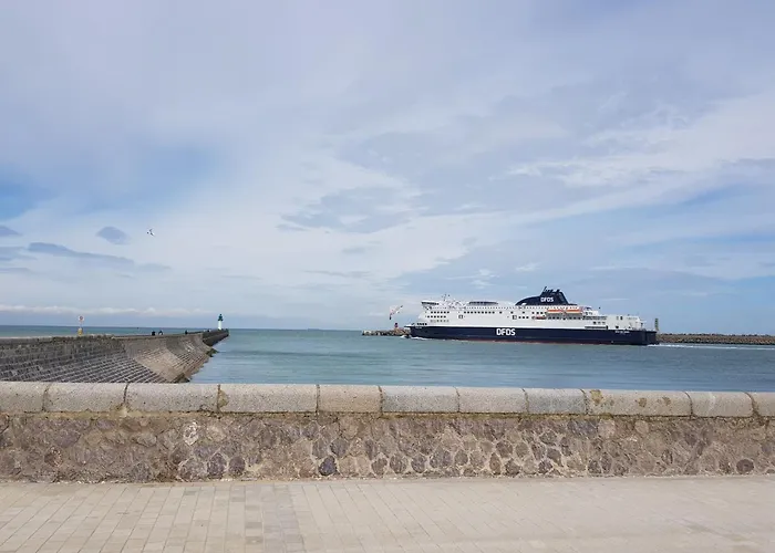 Holiday Inn Calais - Centre Car Ferry By Ihg