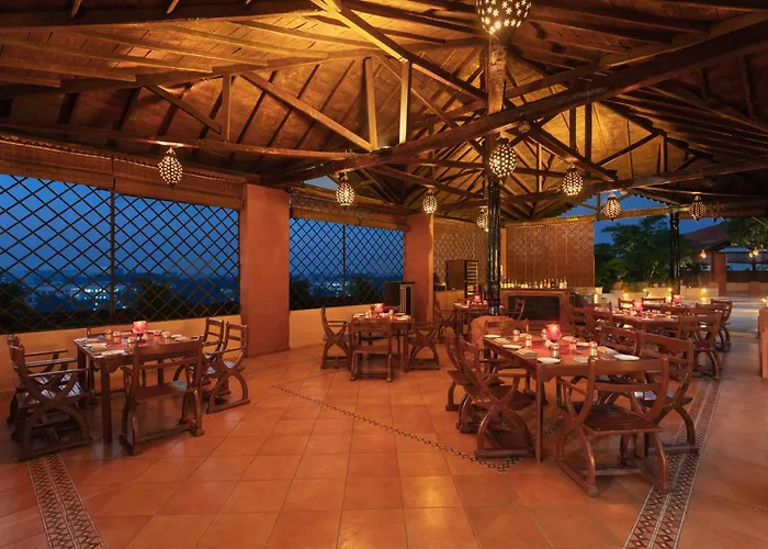Sheraton Grand Pune Bund Garden Hotel