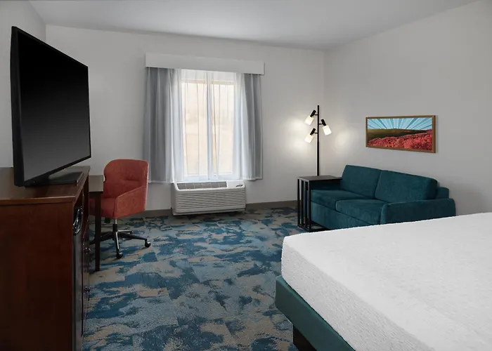 Hampton Inn Poplar Bluff