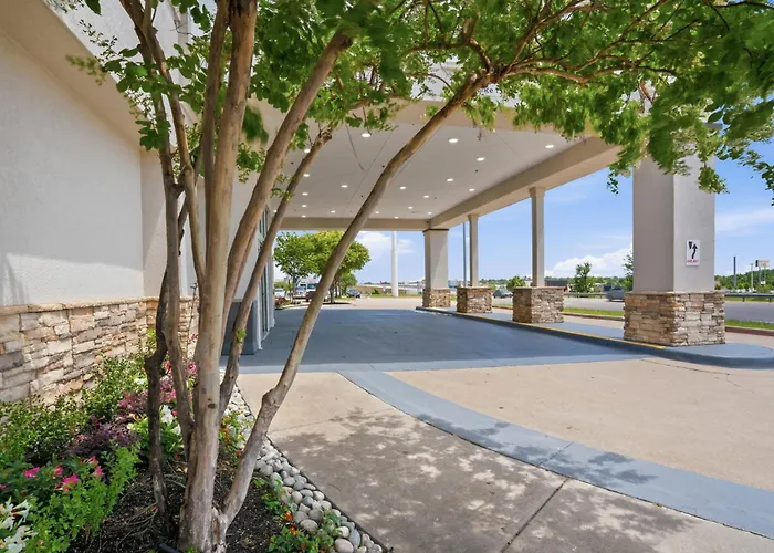Kozy Hotel Dallas Dfw Airport Area West
