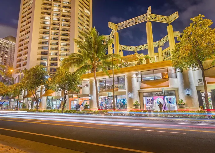 Hyatt Regency Waikiki Beach Resort & Spa