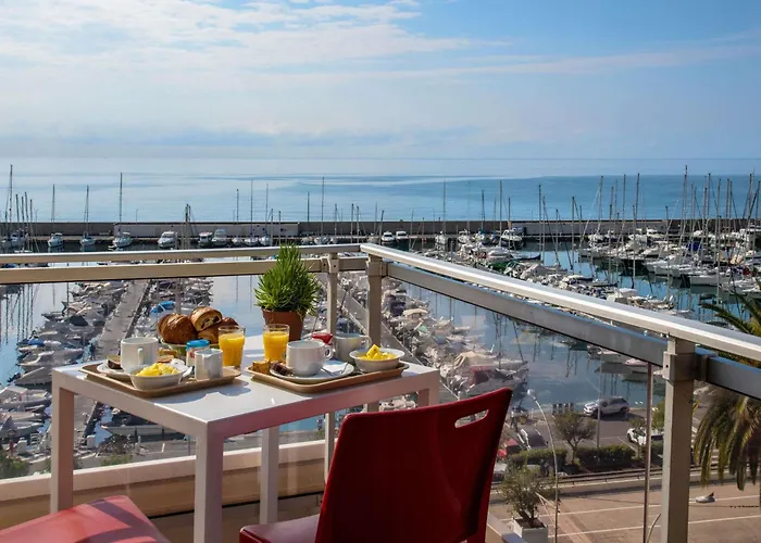 Ibis Budget Menton Bord De Mer