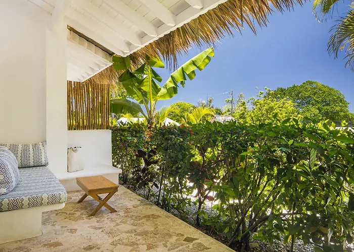 El Encuentro Surf Lodge