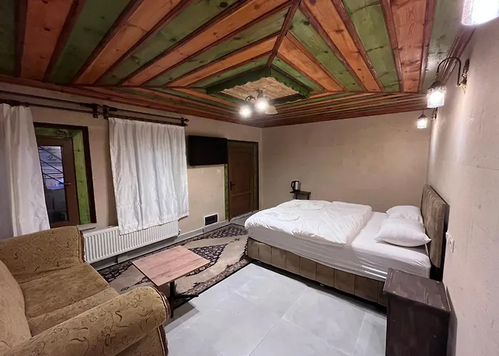 Falcon Cave Suites