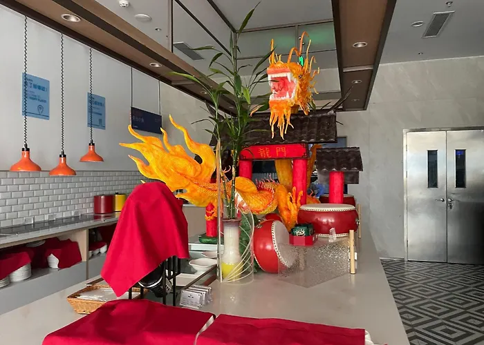 Holiday Inn Express Chengdu Tianfu Square By Ihg