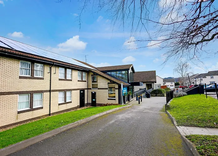 Gloucester Robinswood Hotel By Sunday