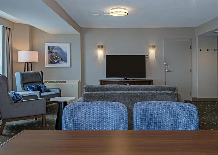 Doubletree By Hilton West Edmonton