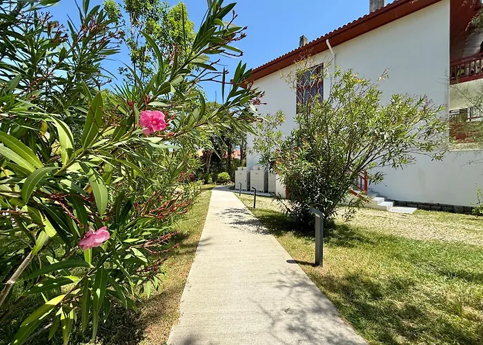 Hotel & Residence Vacances Bleues Orhoitza